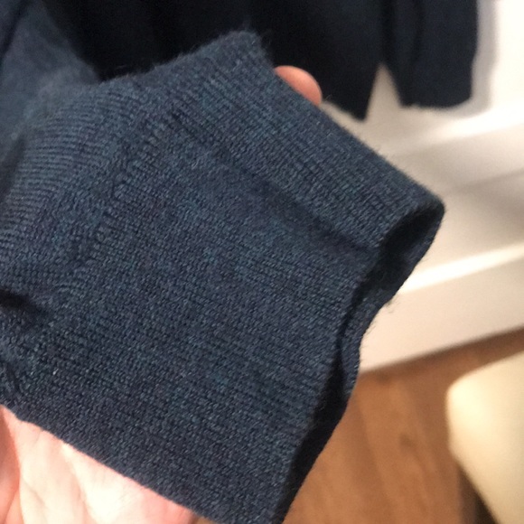 Calvin Klein extra fine metino wool sweater dark blue with brown interior - Picture 5 of 6